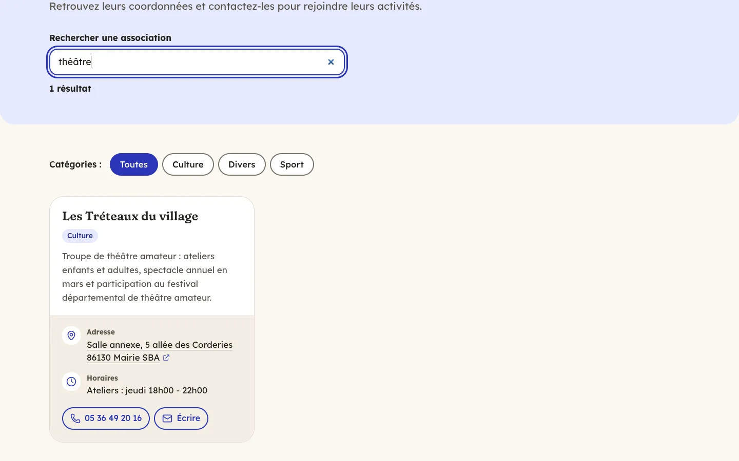Recherche « théâtre » dans l’annuaire des associations : un résultat, la troupe Les Tréteaux du village, trouvée grâce à sa description.