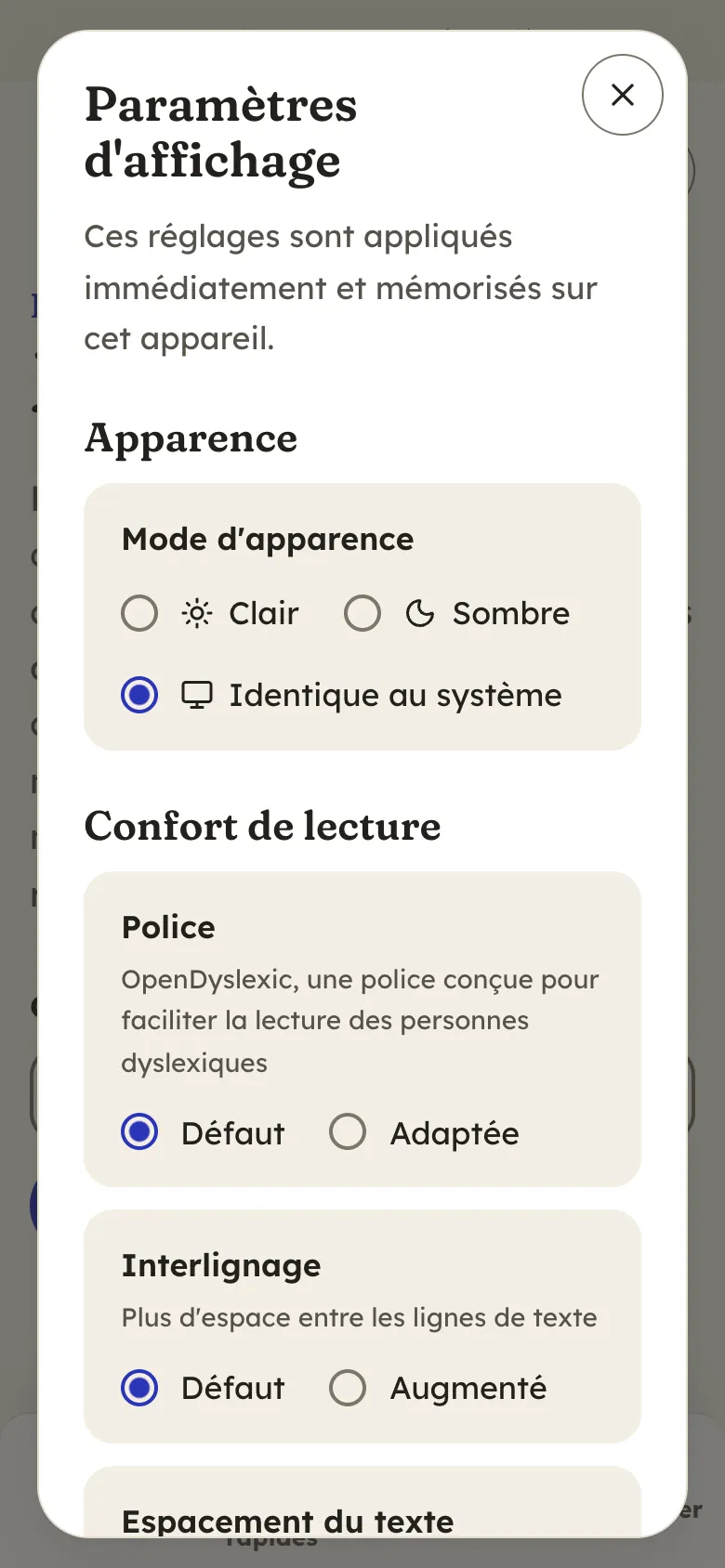 Les mêmes paramètres d’affichage sur téléphone, avec le thème Lavoir.